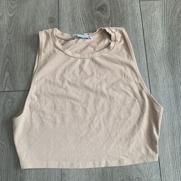 Zara woman’s nude color crop top used and in good condition - Picture 1 of 2